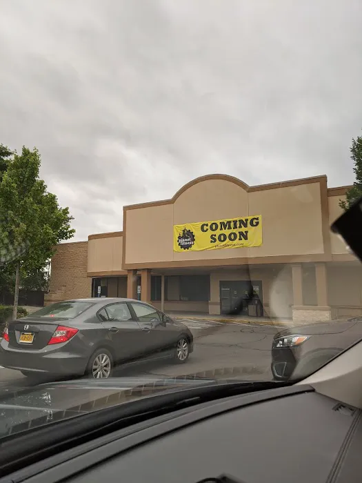 Planet Fitness Picture 8