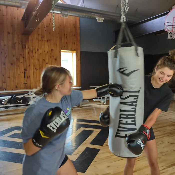 DawgHouse Boxing Picture 8