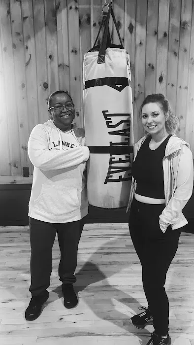DawgHouse Boxing Picture 7