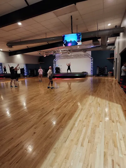 Gold's Gym Picture 3