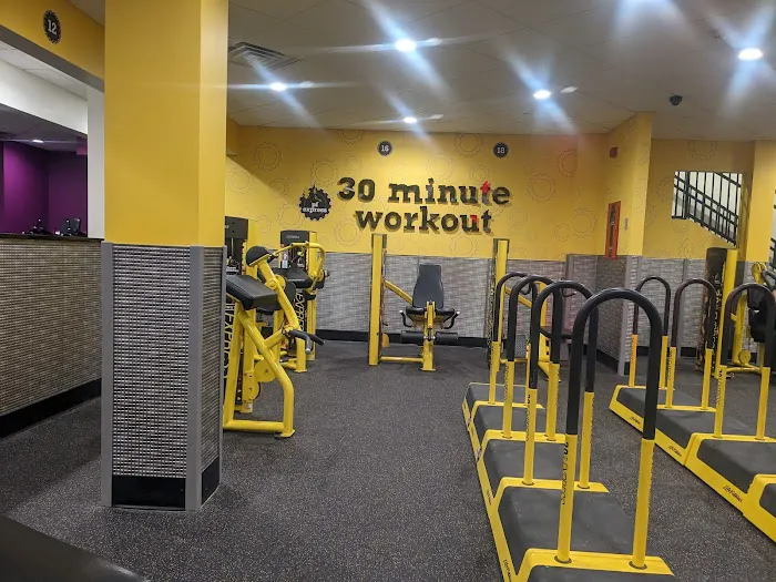 Planet Fitness Picture 5
