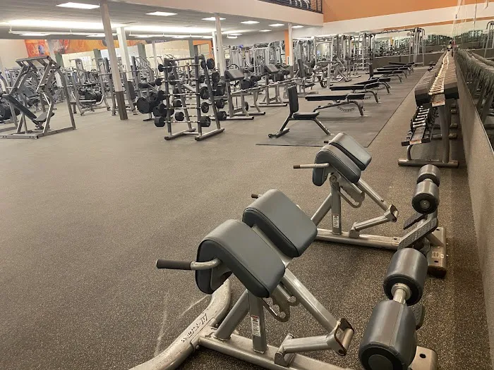 LA Fitness Picture 3