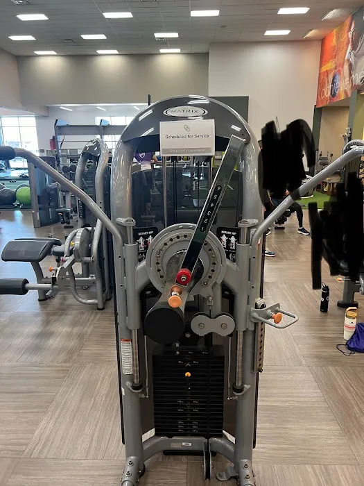 LA Fitness Picture 8