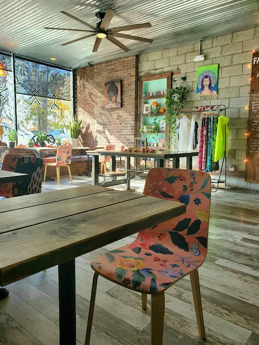 Ohmies Yoga Studio Picture 2