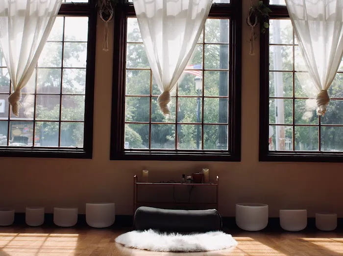 Alchemy House of Yoga Picture 5