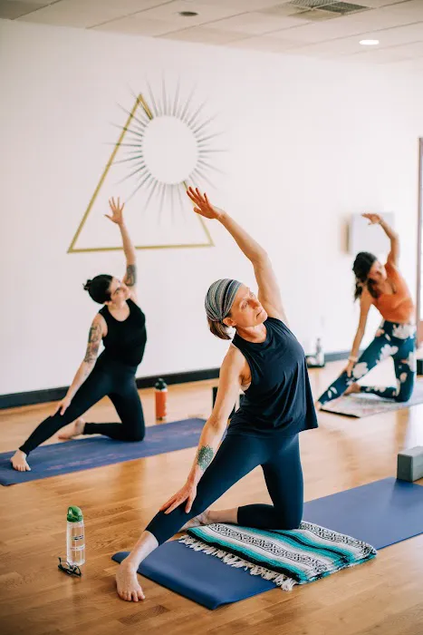 Alchemy House of Yoga Picture 7