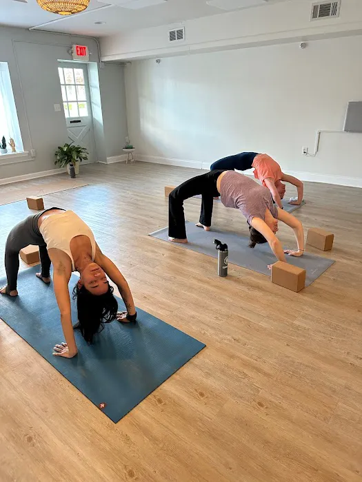 Be Yoga Picture 9