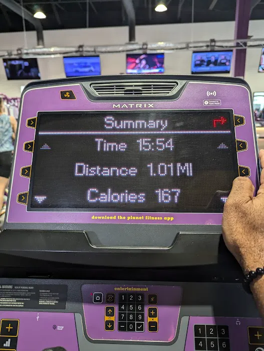 Planet Fitness Picture 2