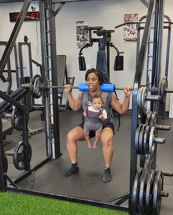 Figures & Physiques Personal Training Studio Picture 4