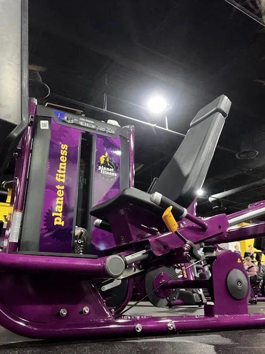 Planet Fitness Picture 2