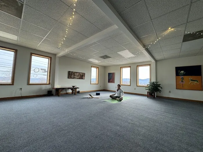 Mountain Laurel Yoga Picture 1