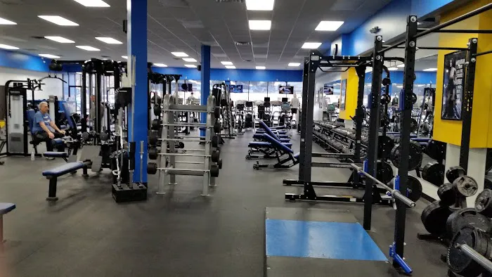 Superior 24/7 Fitness Picture 2