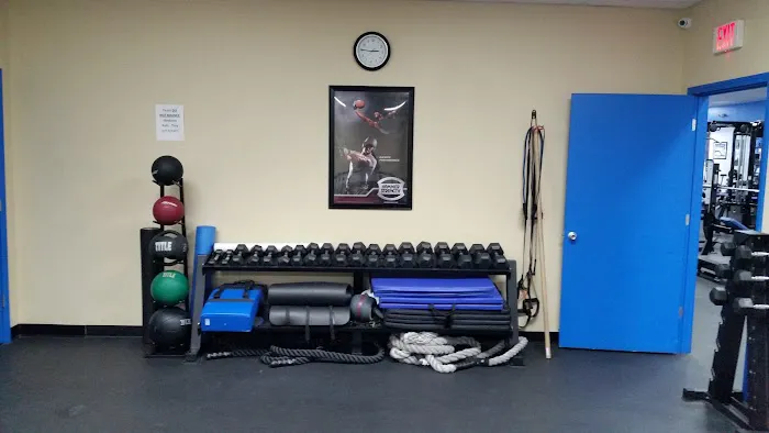 Superior 24/7 Fitness Picture 1