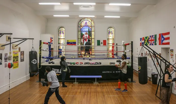 Floyd Patterson Boxing Club Picture 4