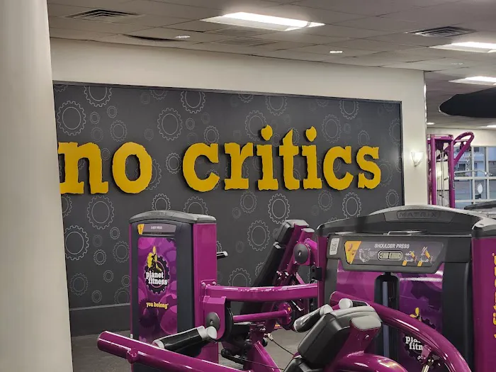 Planet Fitness Picture 3