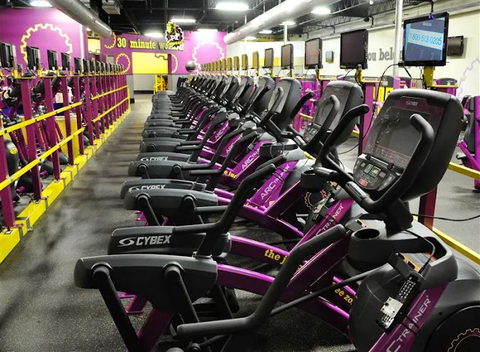 Planet Fitness Picture 5