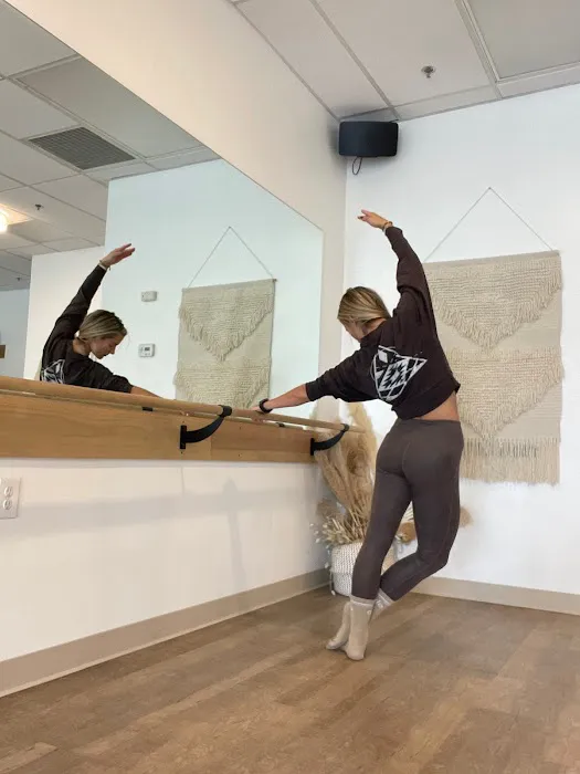 Barre Body & Soul LLC. Picture 6
