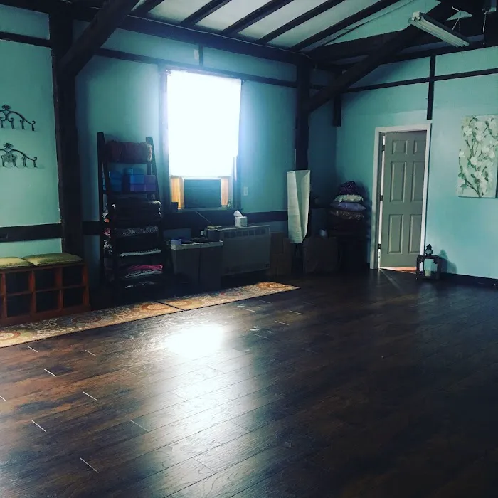 Rae of Light Yoga Picture 4