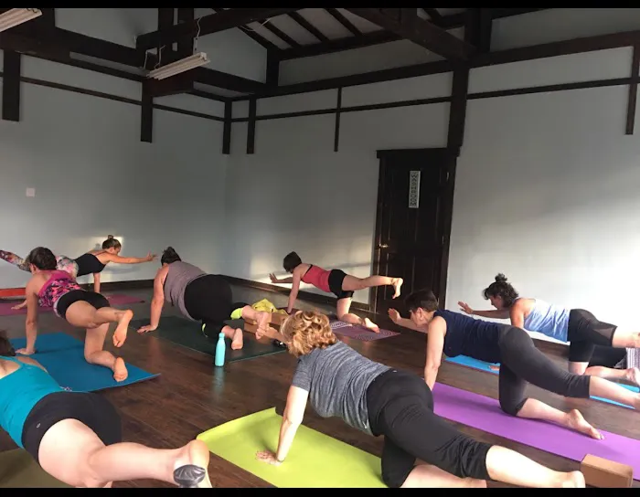 Rae of Light Yoga Picture 1