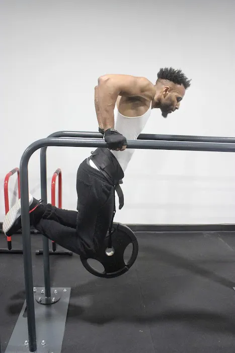 Bare Essential Fitness Picture 3