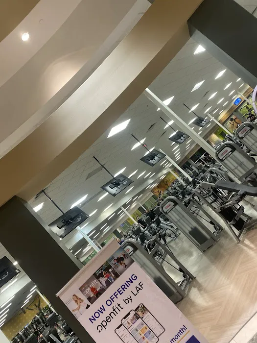 LA Fitness Picture 8