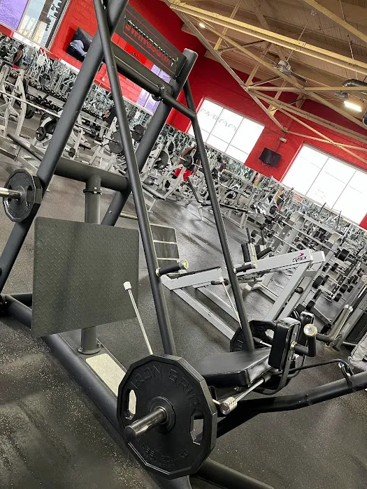 Powerhouse Gym Linden Picture 3