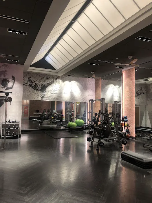 LA Fitness Picture 8