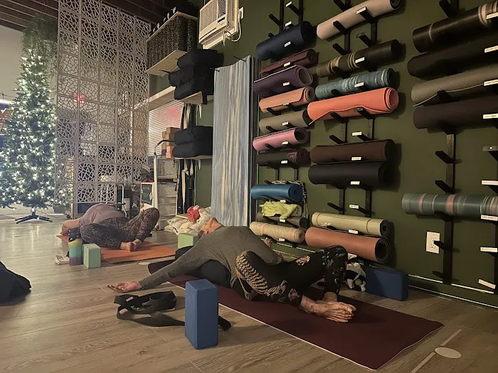Fearvana Yoga Picture 6