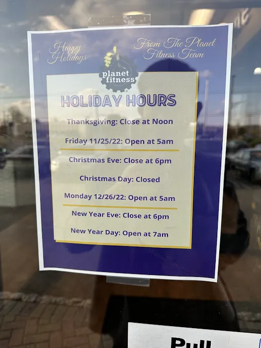 Planet Fitness Picture 7