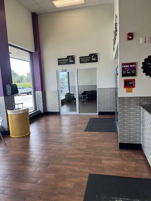 Planet Fitness Picture 5