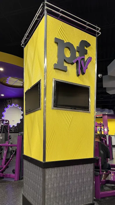 Planet Fitness Picture 1