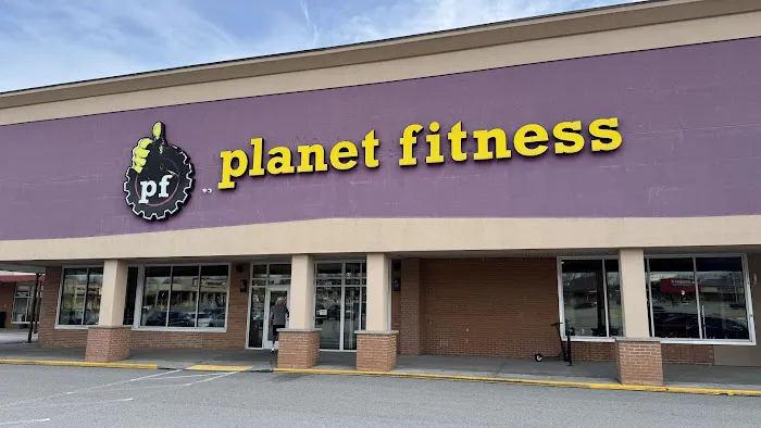 Planet Fitness Picture 3