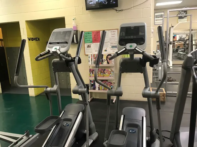 Lakes 24HR Fitness Picture 10