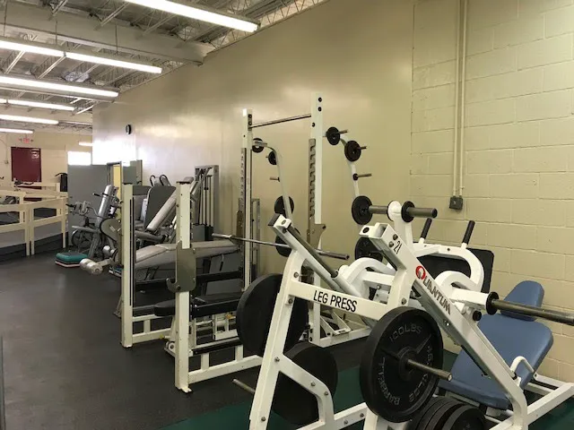 Lakes 24HR Fitness Picture 8