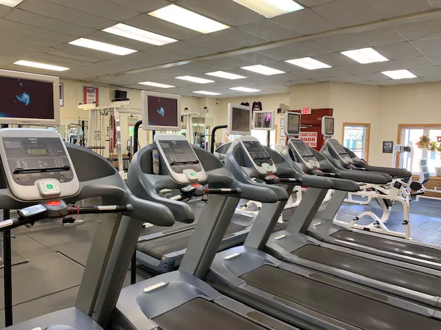 Lakes 24HR Fitness Picture 5