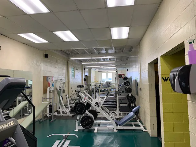 Lakes 24HR Fitness Picture 4