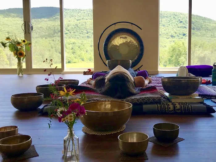 Mountain Breeze Yoga & Sound Therapy Picture 9