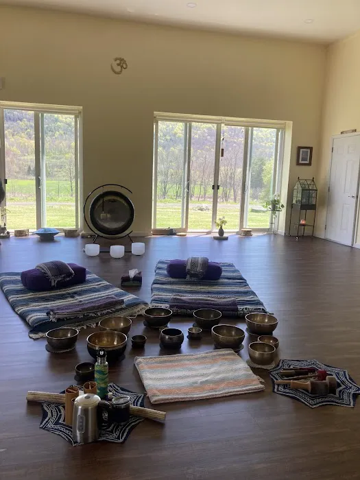 Mountain Breeze Yoga & Sound Therapy Picture 6