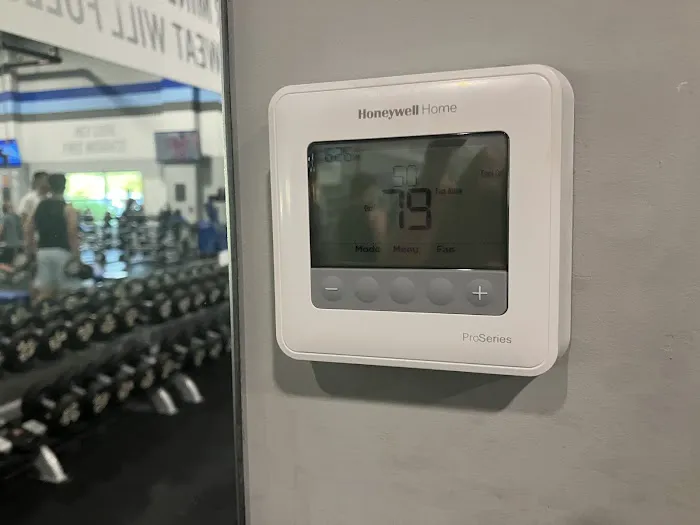 Crunch Fitness - Poughkeepsie Picture 7
