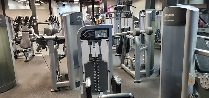 Determined Fitness Picture 3