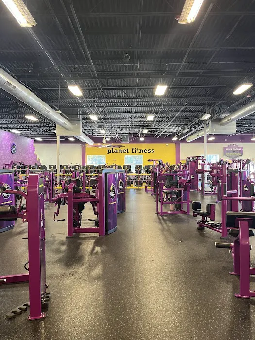 Planet Fitness Picture 5
