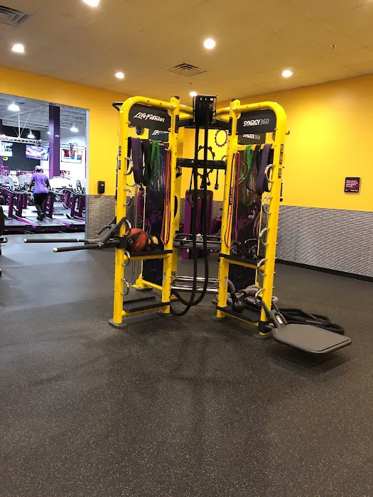 Planet Fitness Picture 7