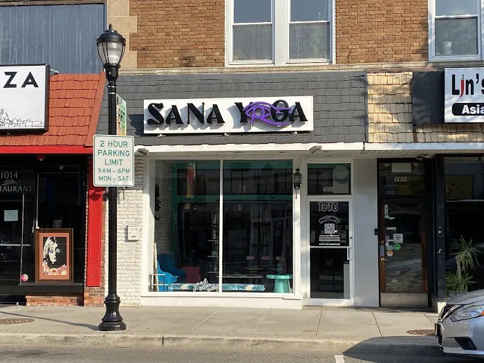Sana Yoga Picture 10