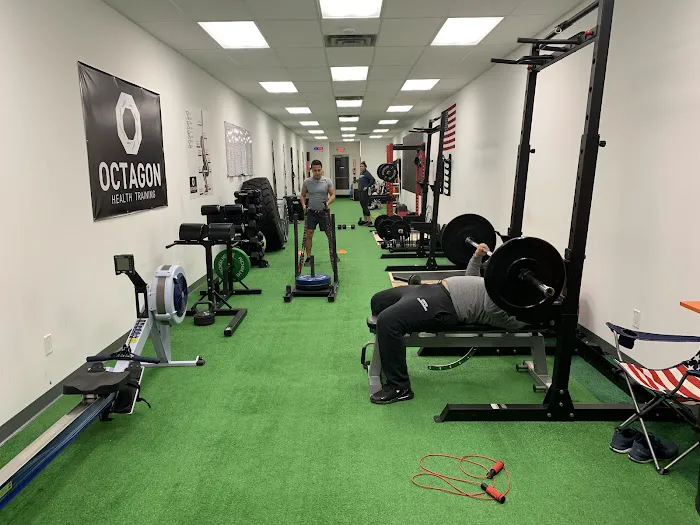 OCTAGON HEALTH TRAINING Picture 4