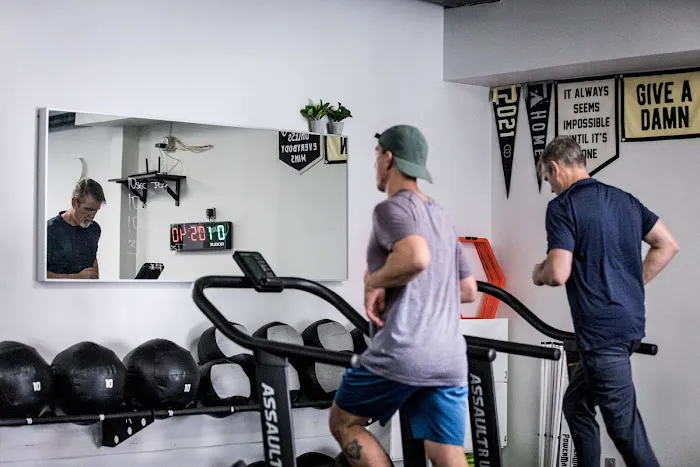 RISE FITNESS Picture 9