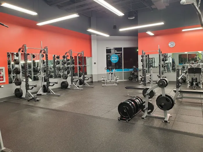 Blink Fitness Irvington Picture 3