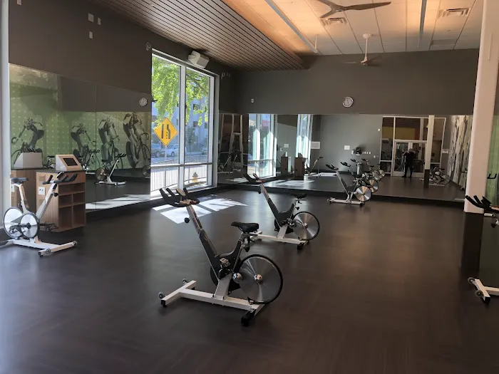 LA Fitness Picture 3
