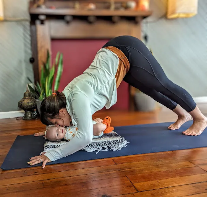 Roots & River Yoga Picture 4