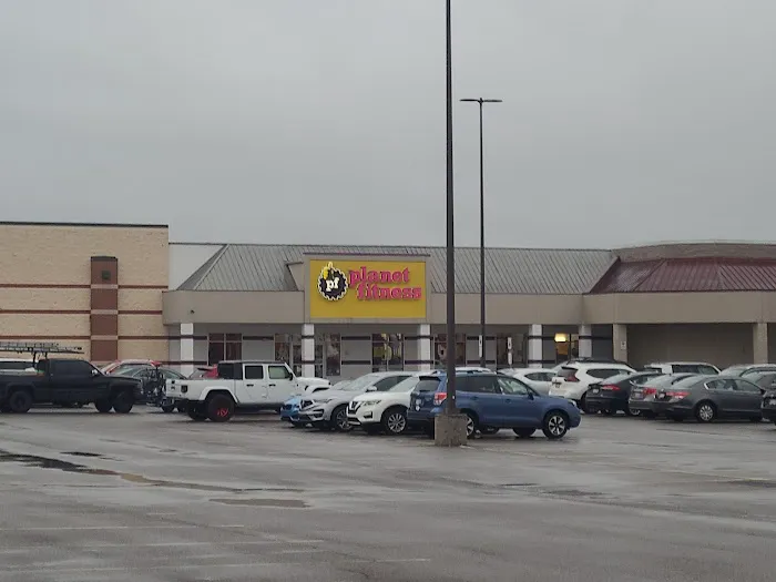 Planet Fitness Picture 1