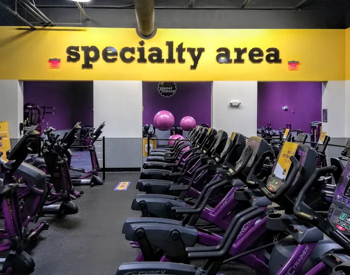 Planet Fitness Picture 10